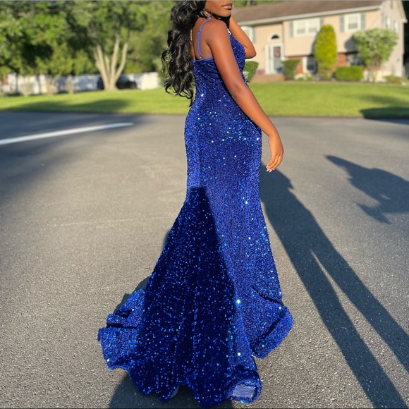 Mermaid style, Royal blue prom dress - Picture 4 of 4